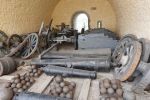 PICTURES/Belgium - Dinant Citadel/t_arsenal5.JPG